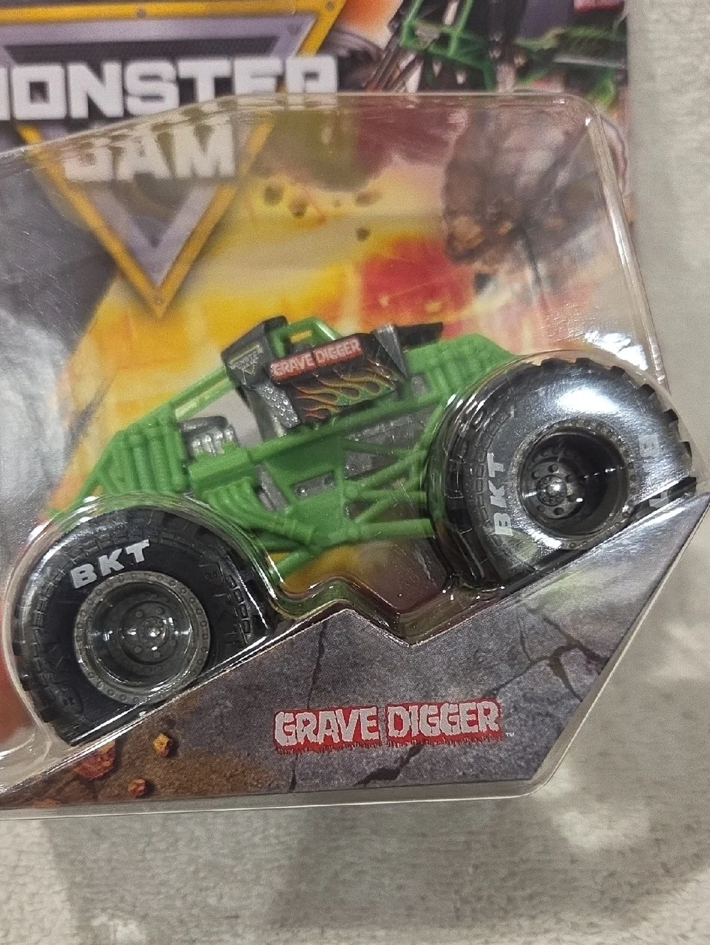 MONSTER JAM GRAVE DIGGER TRAINING TRUCK